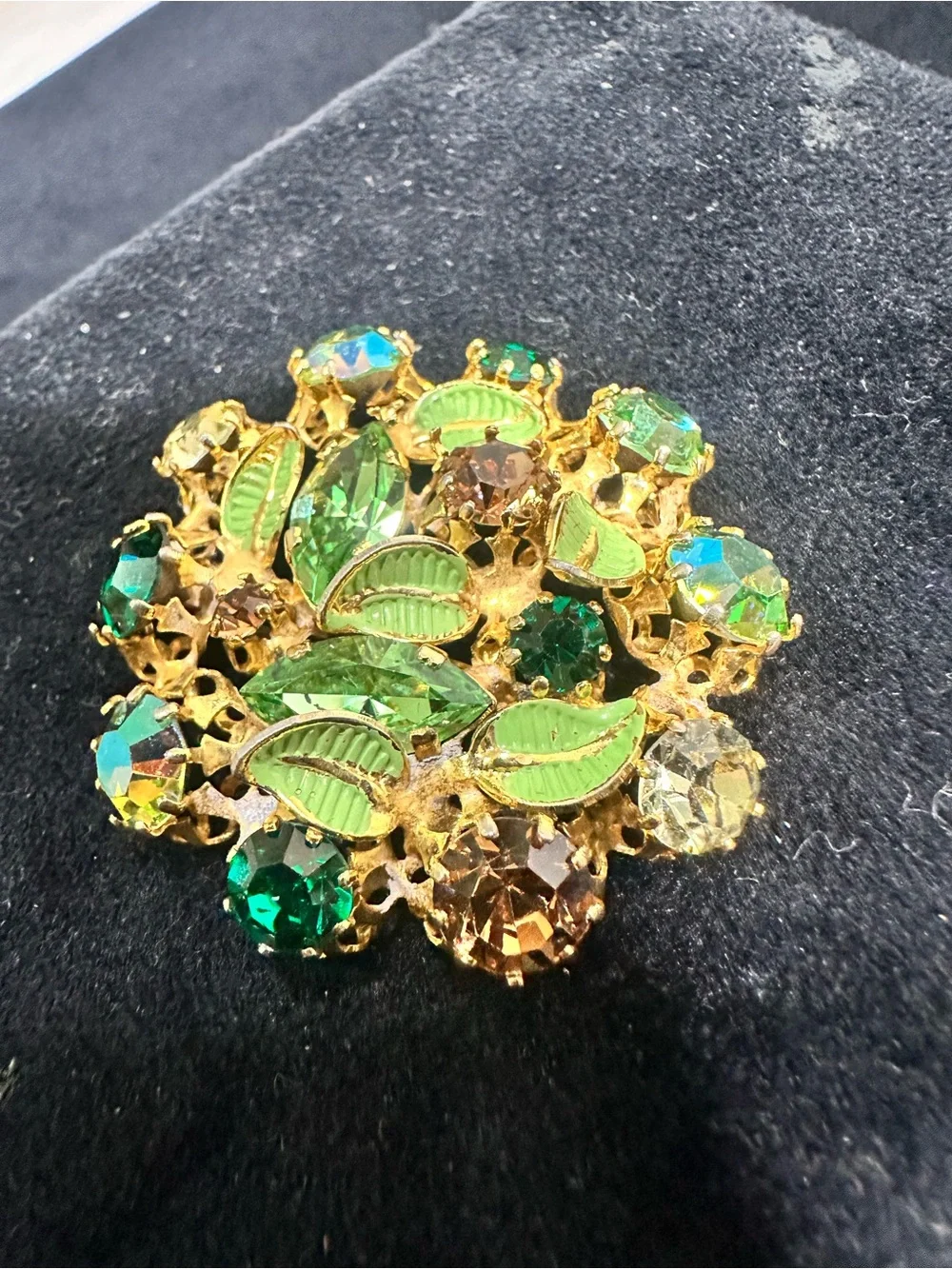 Vtg: Beautiful Australian Crystal & Enamel Floral Accent Brooch